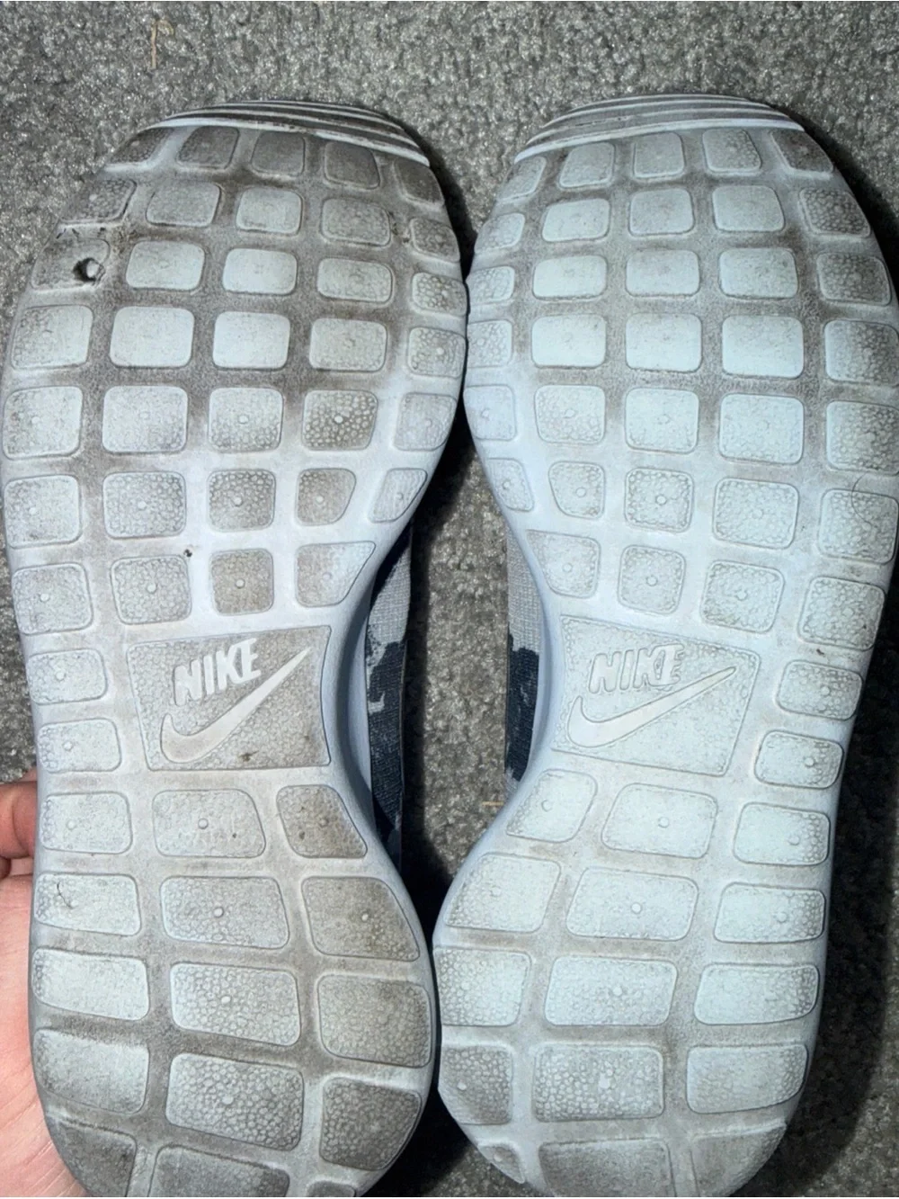 Nike Women’s Gray Black Camo Athletic Shoes -size 8